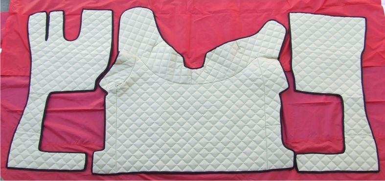 Koberec koženkový Volvo FH automat od 2013 komplet sada